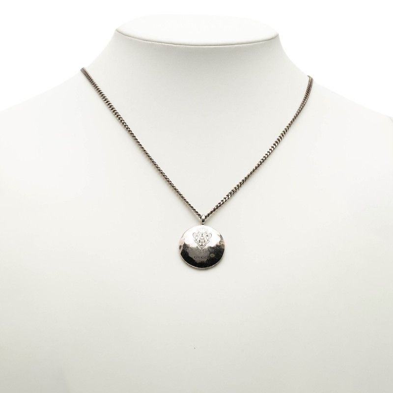 Gucci Crest Round Coin Chain Pendant Silver — view 6