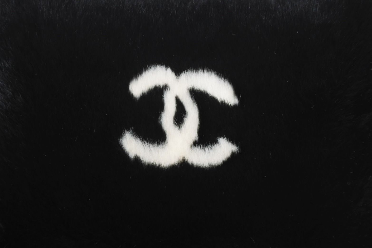Chanel CC Logo Rabbit Arm Warmers Black White — view 4
