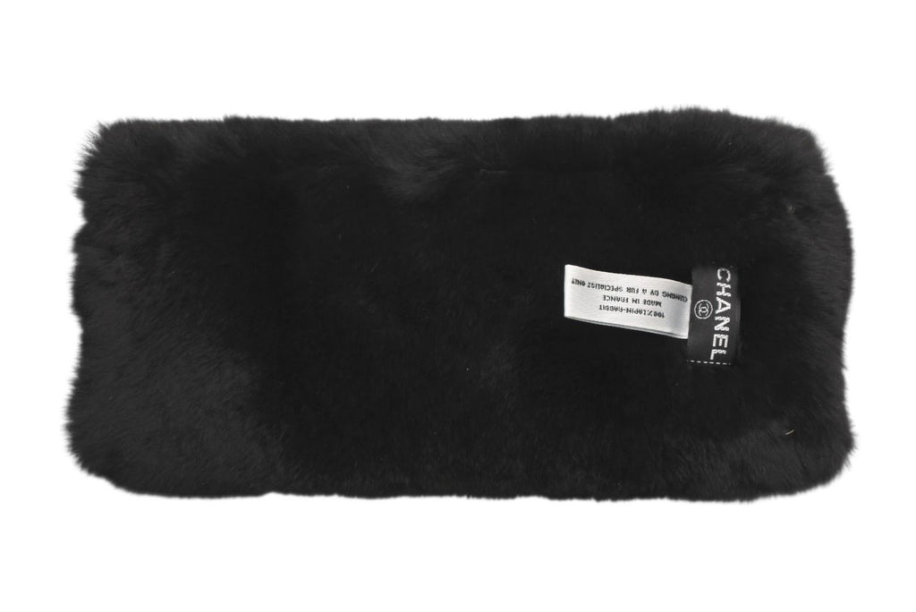 Chanel CC Logo Rabbit Arm Warmers Black White — view 2