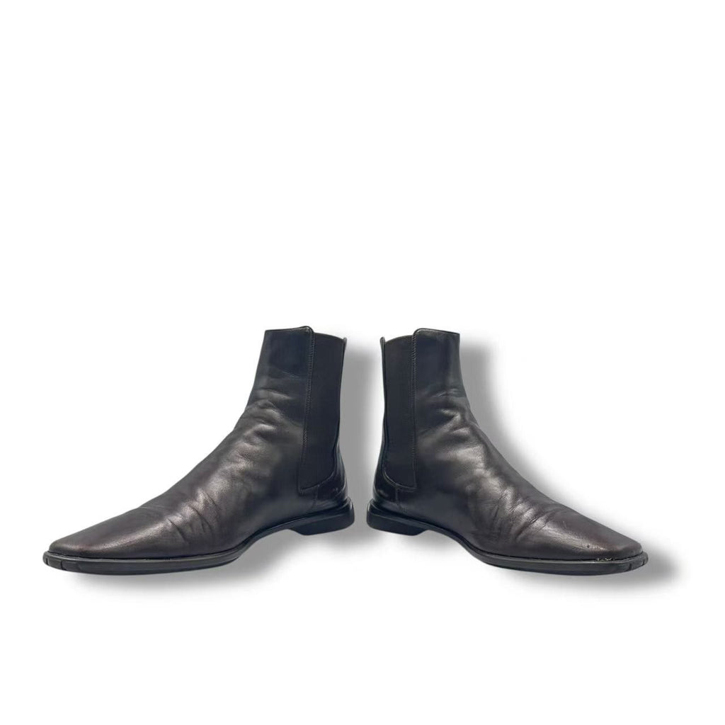 Chanel Short Boots Leather CC Logo Brown — view 2