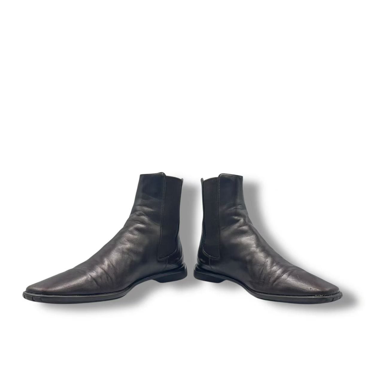 Chanel Short Boots Leather CC Logo Brown — view 2