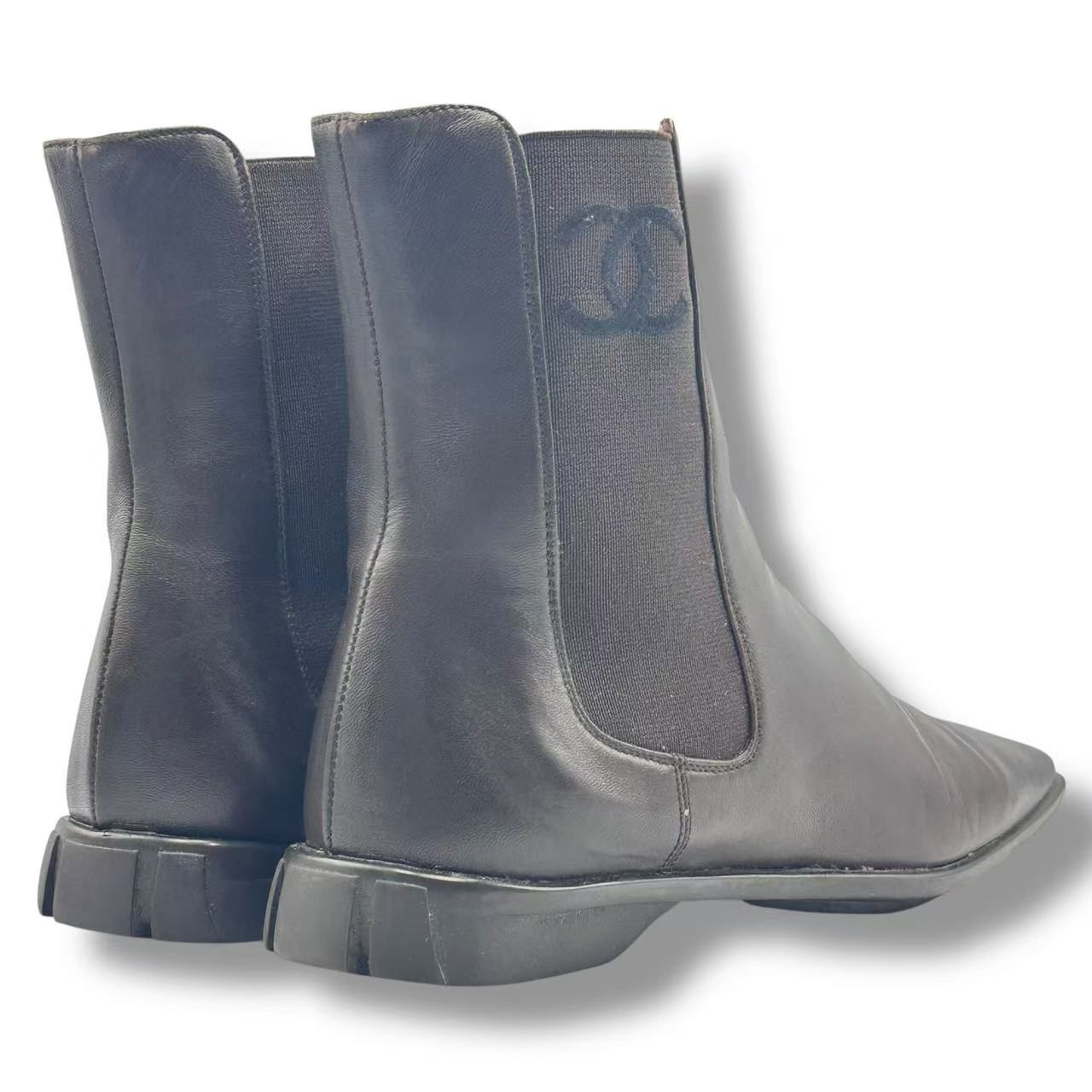Chanel Short Boots Leather CC Logo Brown — view 7