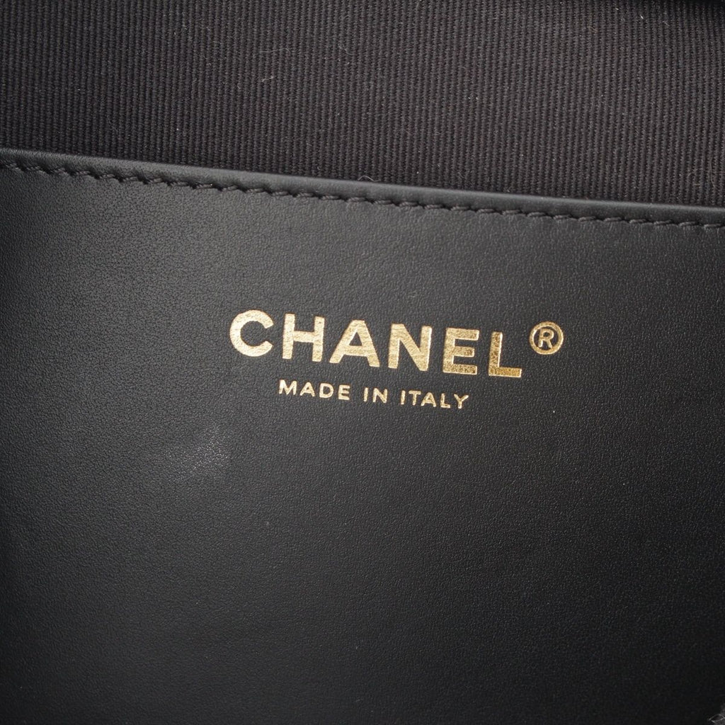 Chanel Quilted Lambskin Shiny CC Logo Shopping Shoulder Bag Black Small — view 8