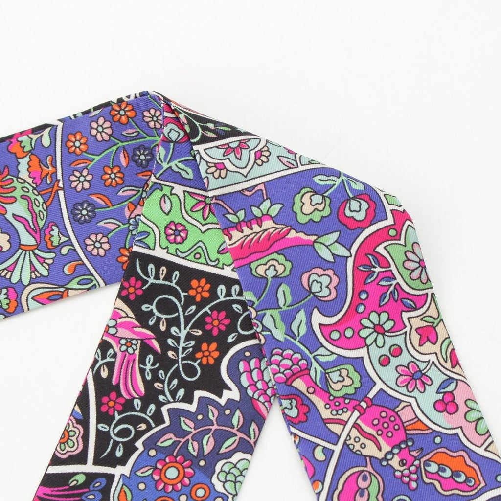 Hermes Twilly Au Pays Des Oiseaux in the Land of Flowering Birds Silk Scarf — view 2