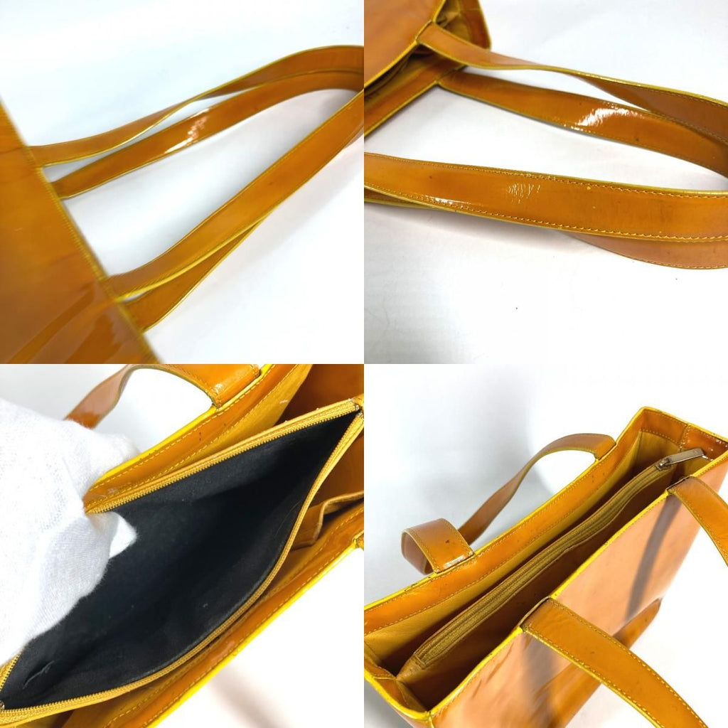 Chanel Shoulder Bag Logo Enamel Yellow — view 8