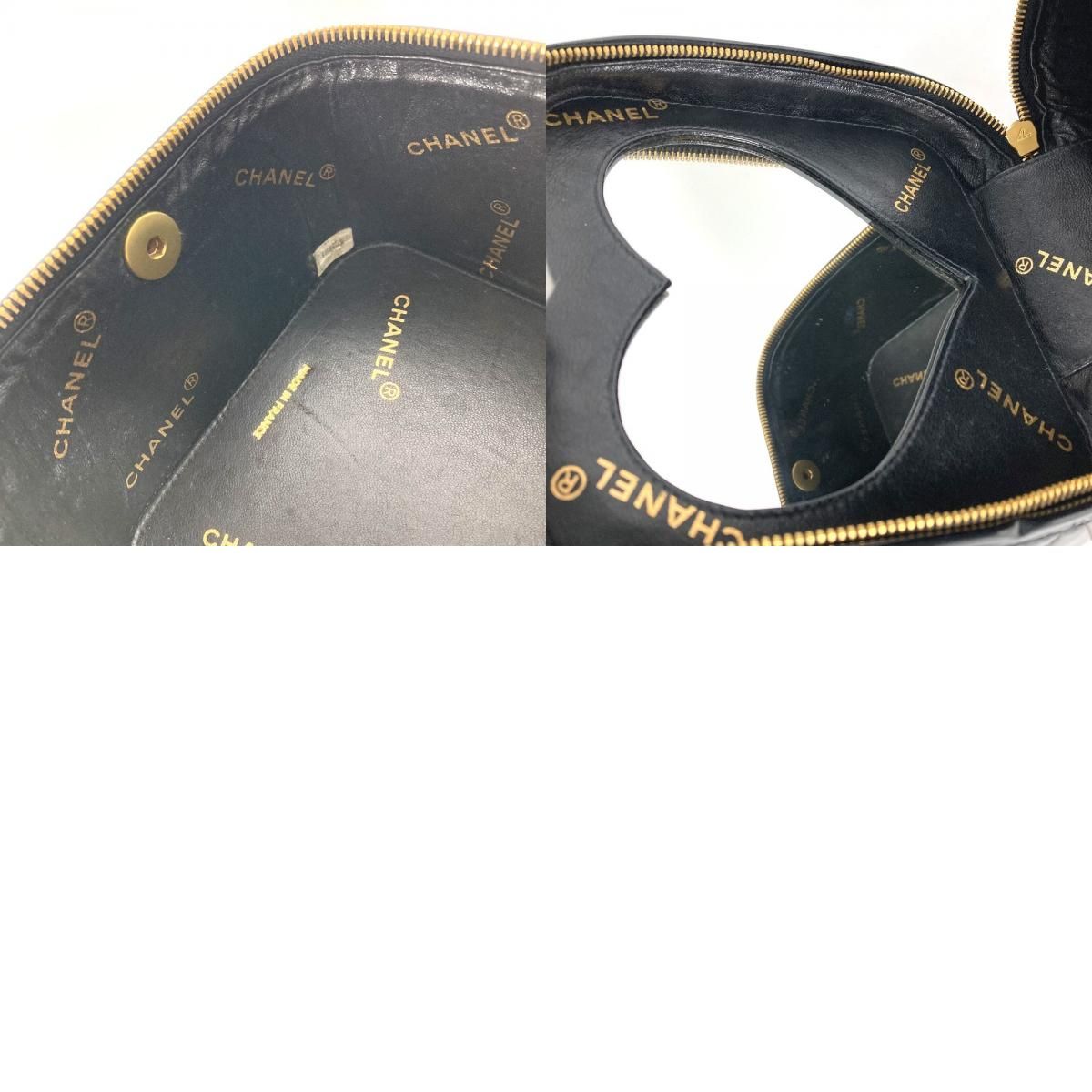 Chanel Handbag CC Logo Quilted Heart — view 9
