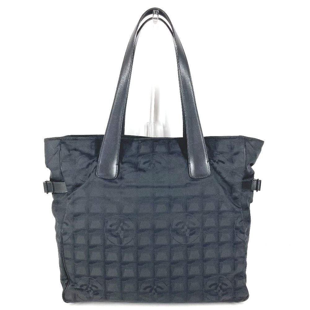 Chanel Shoulder Bag New Travel Line GM Nylon Leather Black — view 2