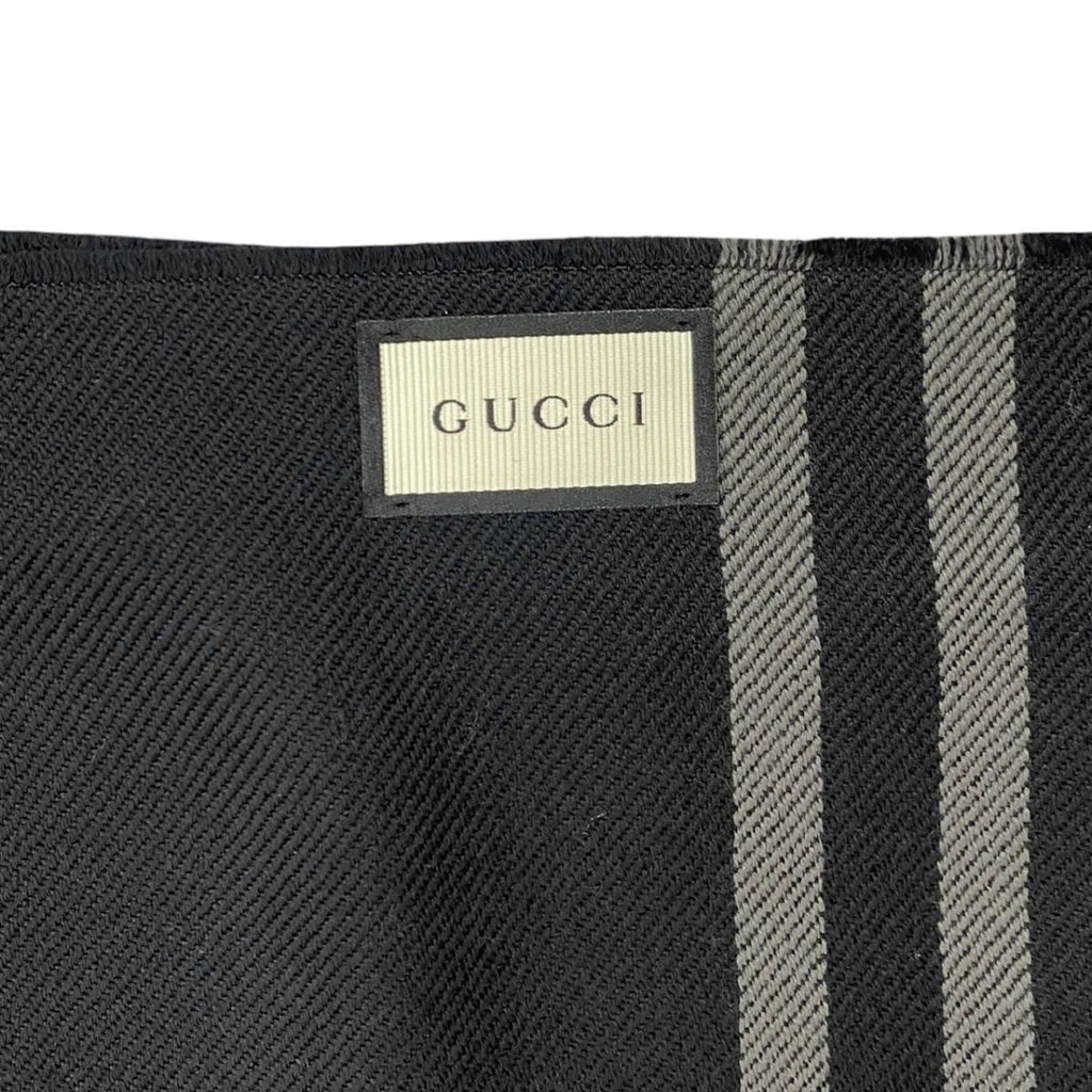 Gucci Shawl GG Pattern Scarf Wool Logo Gray Black — view 7