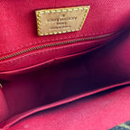 Louis Vuitton Shoulder Bag Monogram Sac Plat BB — view 5