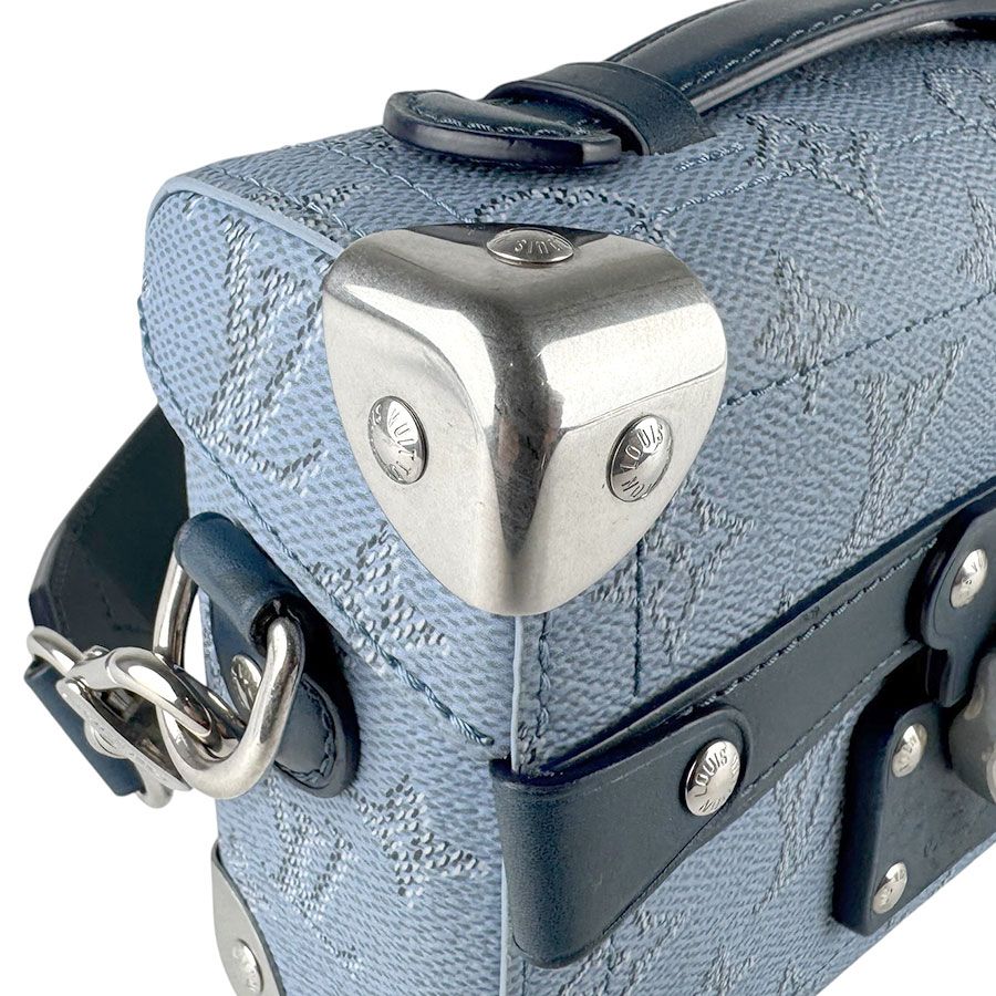 Louis Vuitton Shoulder Bag Seoul Trunk — view 6