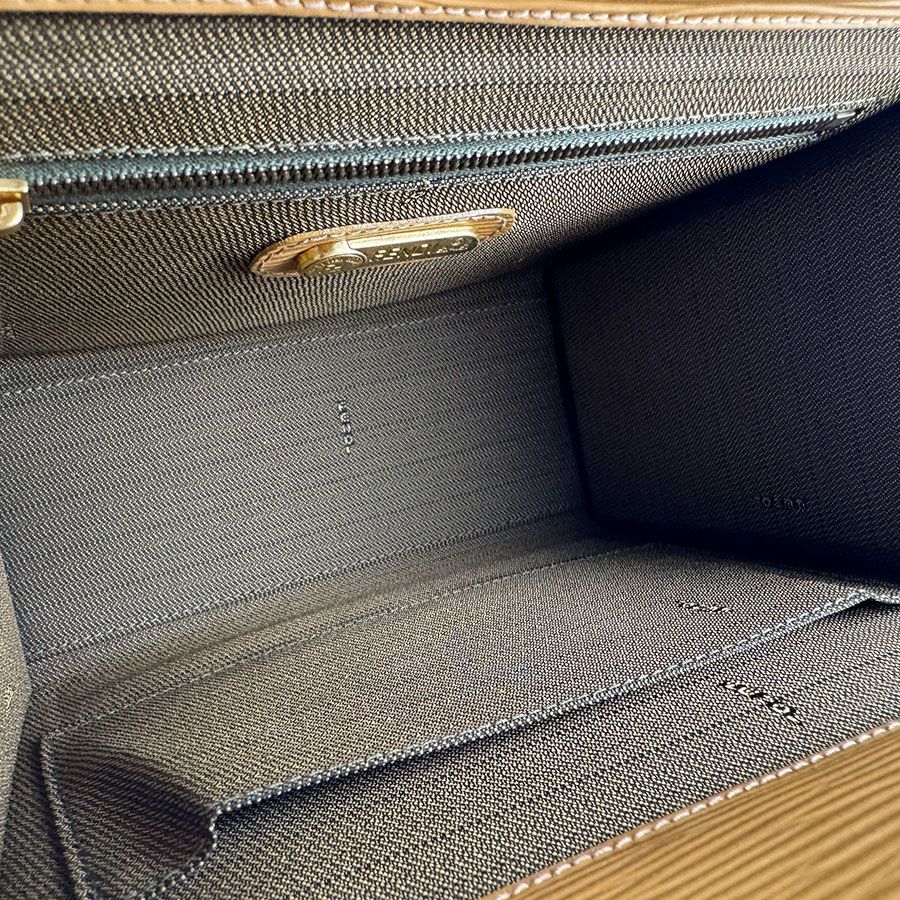 Fendi Handbag Beige — view 5