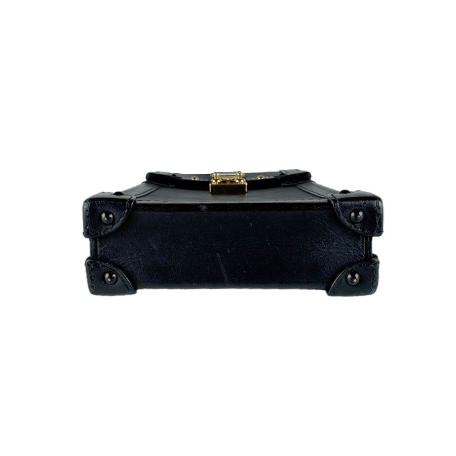 Louis Vuitton Shoulder Bag Epi Pochette Trunk Vertical — view 4