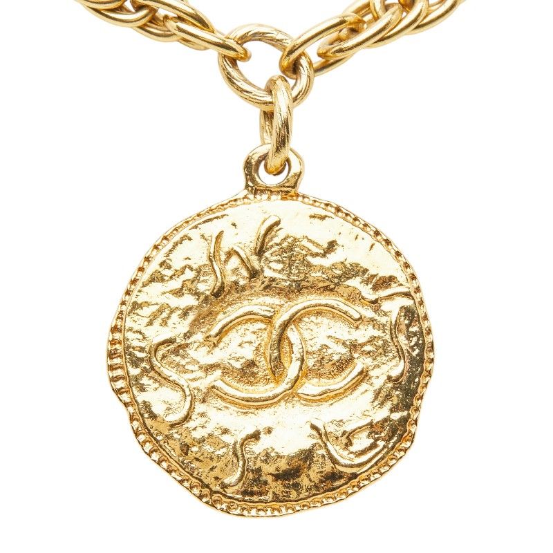 Chanel CC Logo Chain Pendant Gold Plated — view 2