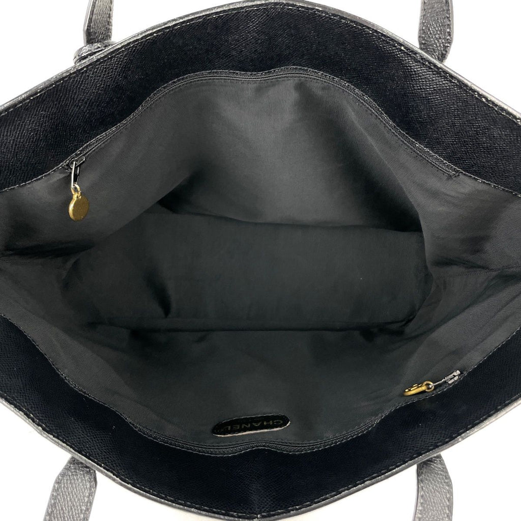 Chanel Logo Tote Leather Black — view 8