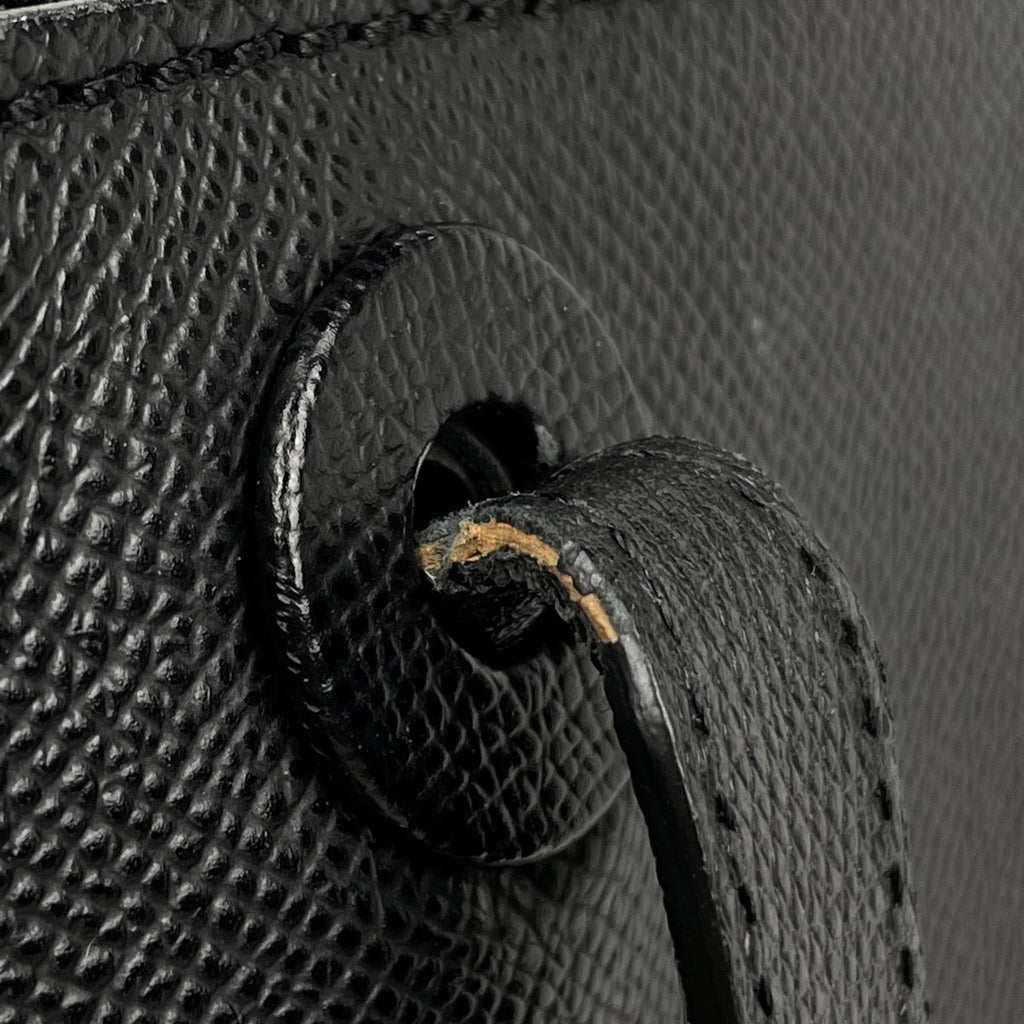Chanel Logo Tote Leather Black — view 6