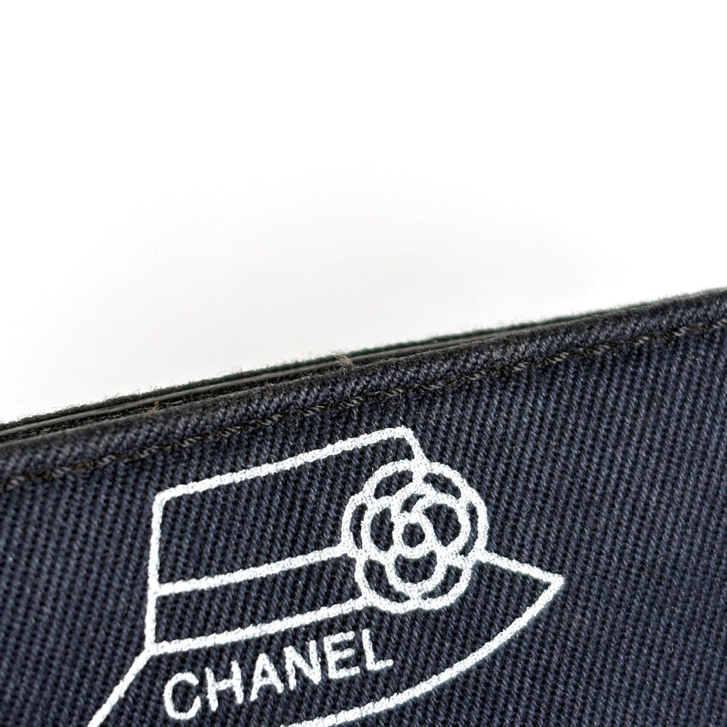 Chanel CC Logo Chain Shoulder Bag Pouch Icon Print Canvas Black — view 4