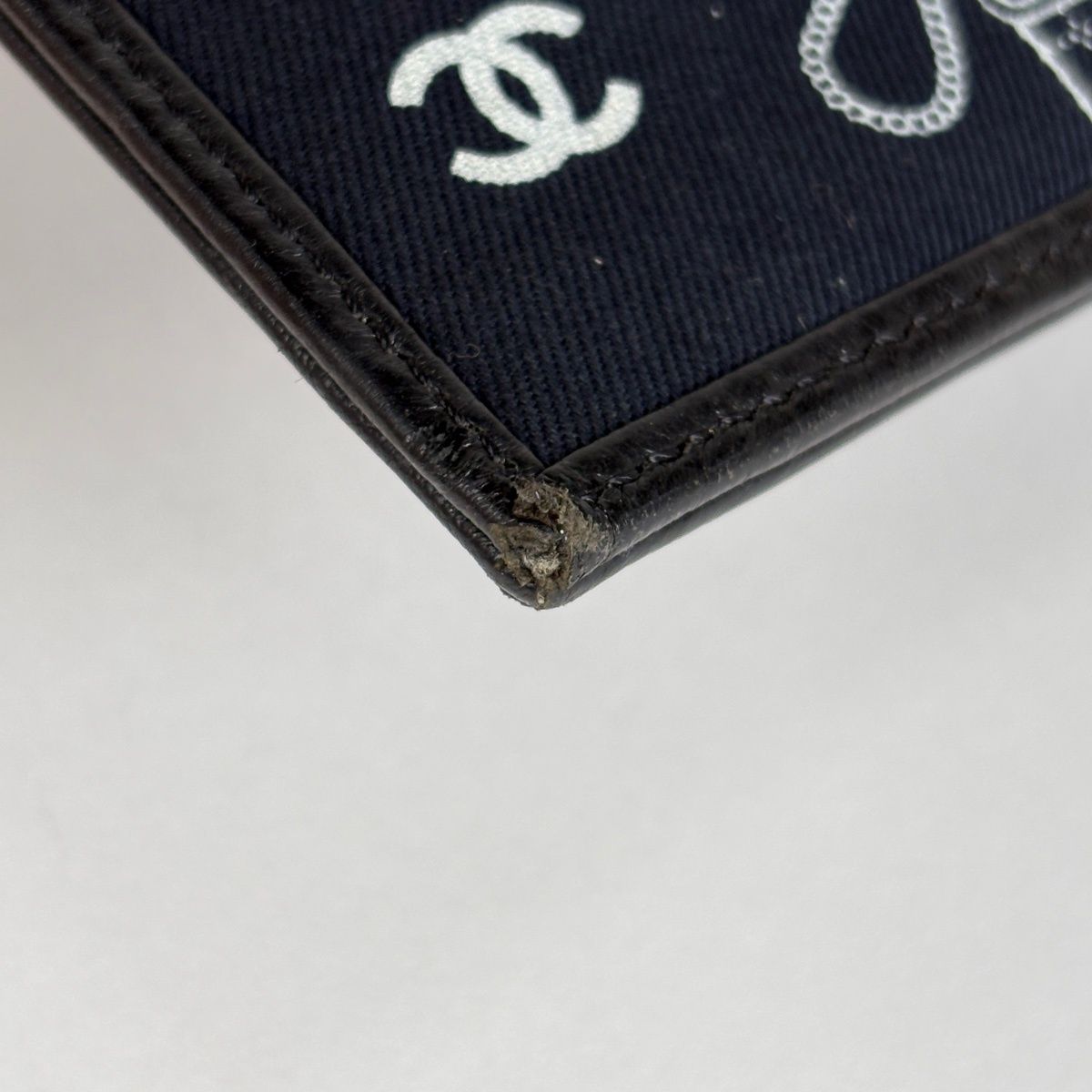 Chanel CC Logo Chain Shoulder Bag Pouch Icon Print Canvas Black — view 3