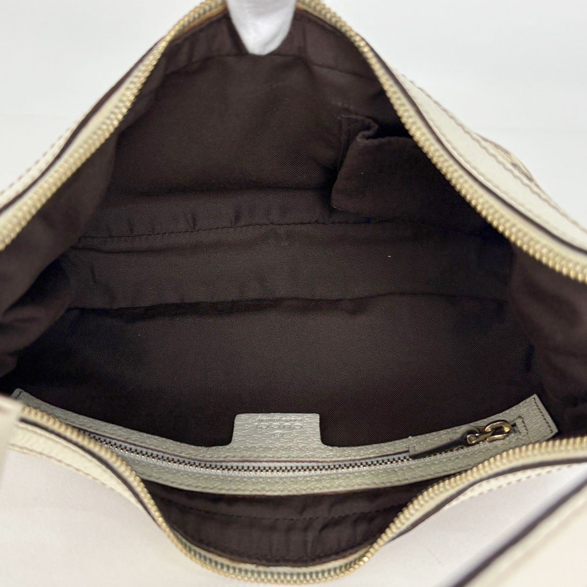Gucci GG Pattern Shoulder Bag Canvas Beige White — view 8