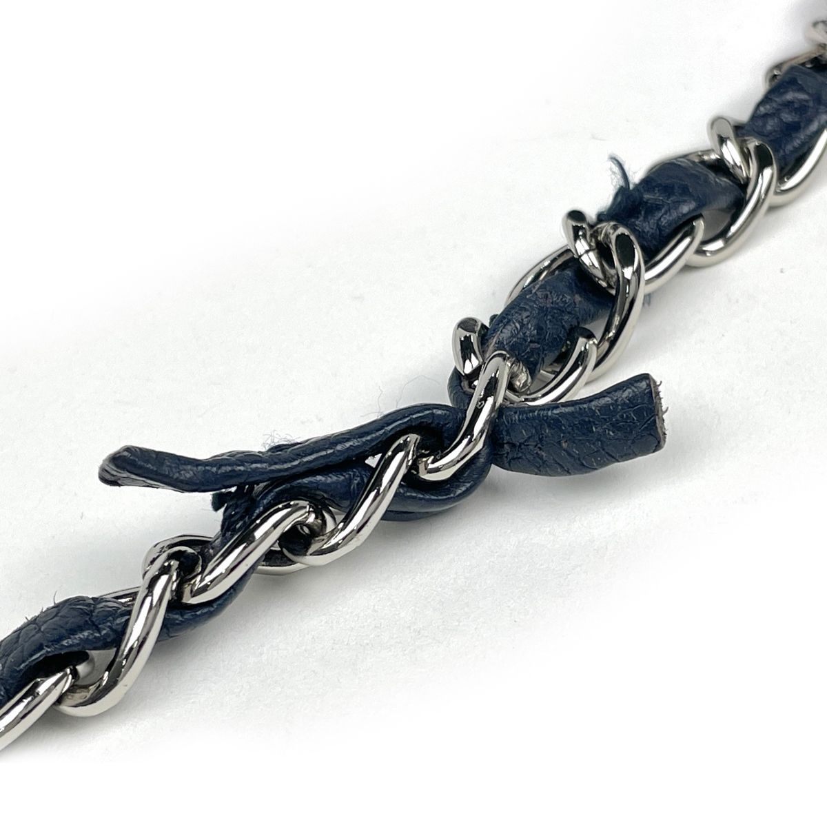 Chanel Quilted Double Flap Chain Shoulder Bag CC Logo Caviar Leather Navy — view 6