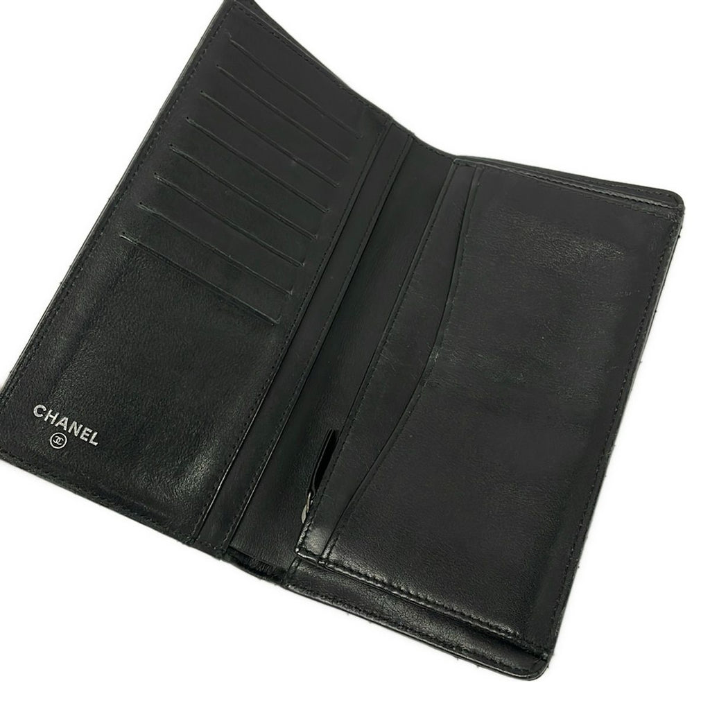 Chanel Wallet Quilted Black CC Logo Leather — view 3