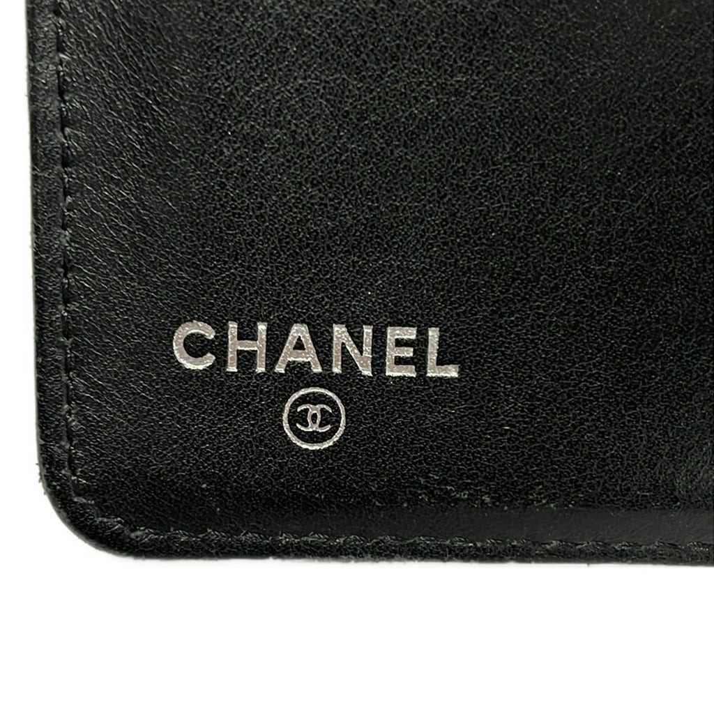 Chanel Wallet Quilted Black CC Logo Leather — view 6