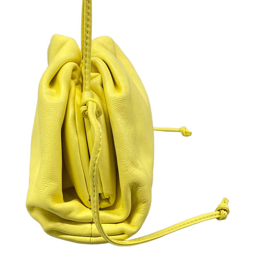 Bottega Veneta Shoulder Bag the Pouch Yellow Leather — view 2