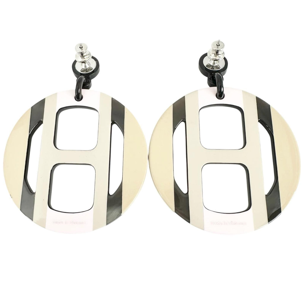 Hermes Equip Buffalo Horn Pink Beige Earrings Silver — view 3