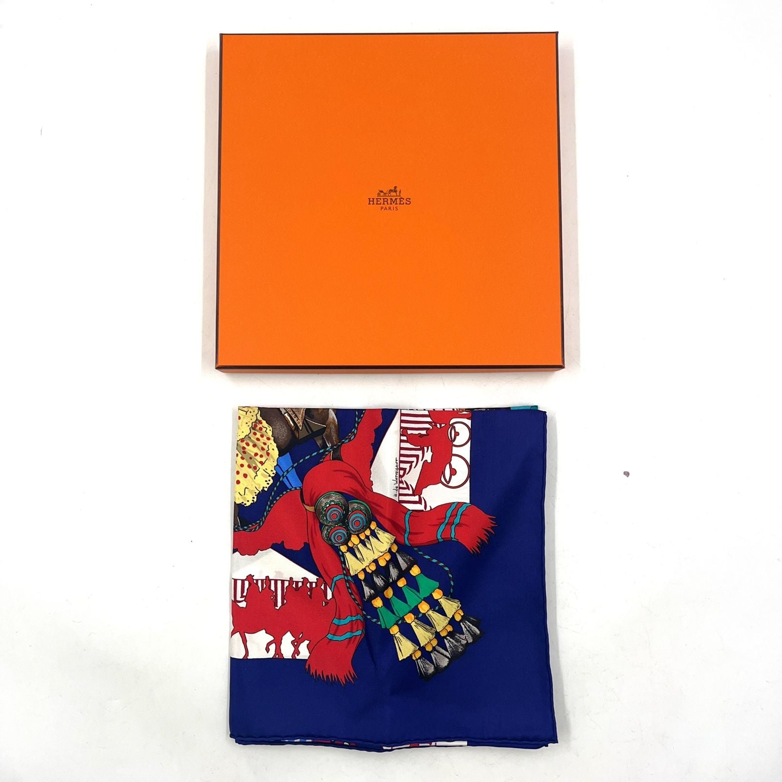 Hermes Carre 90 Seville Holiday Silk Navy White Red Scarf — view 9