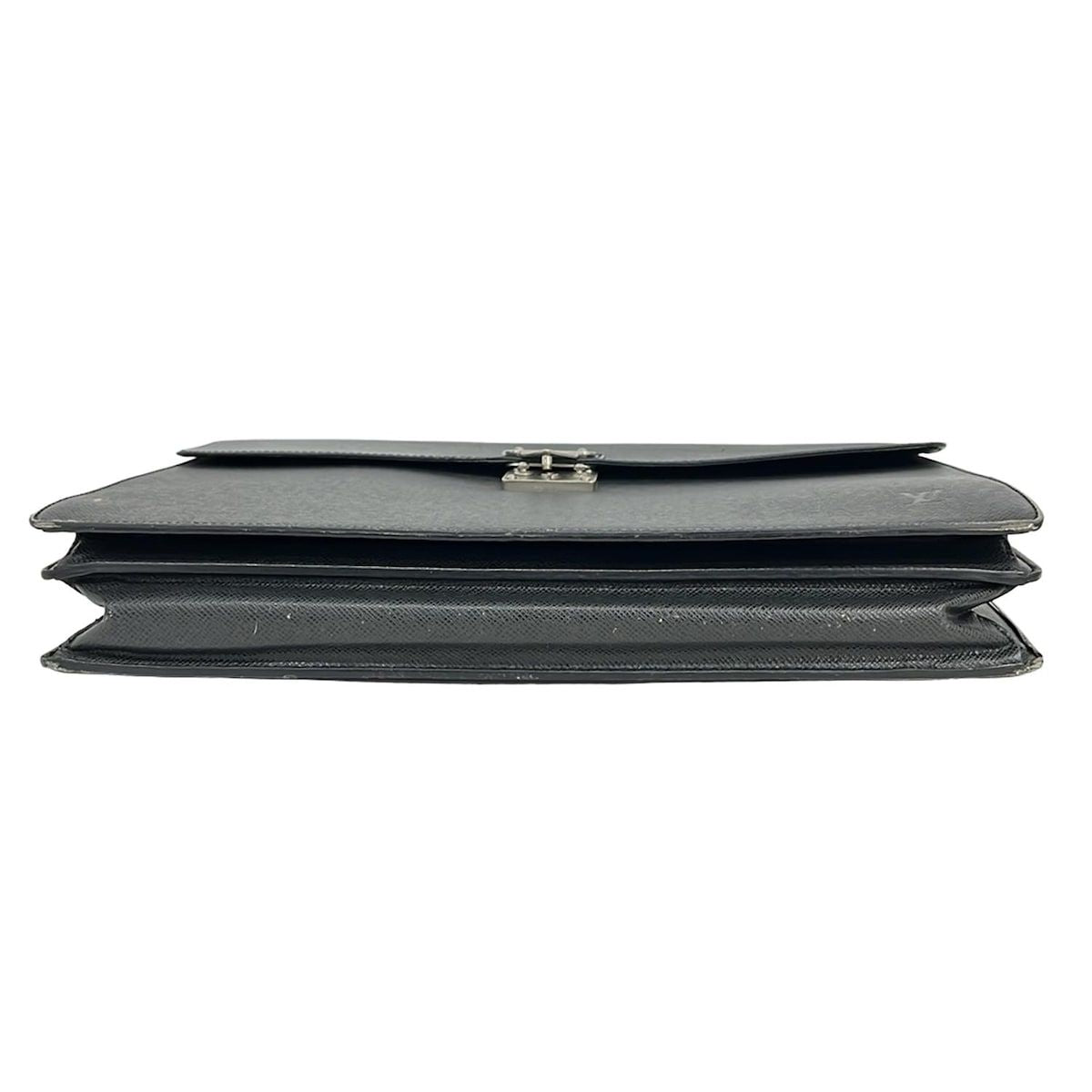 Louis Vuitton Business Bag Taiga Moscova Ardoise Key Missing — view 5