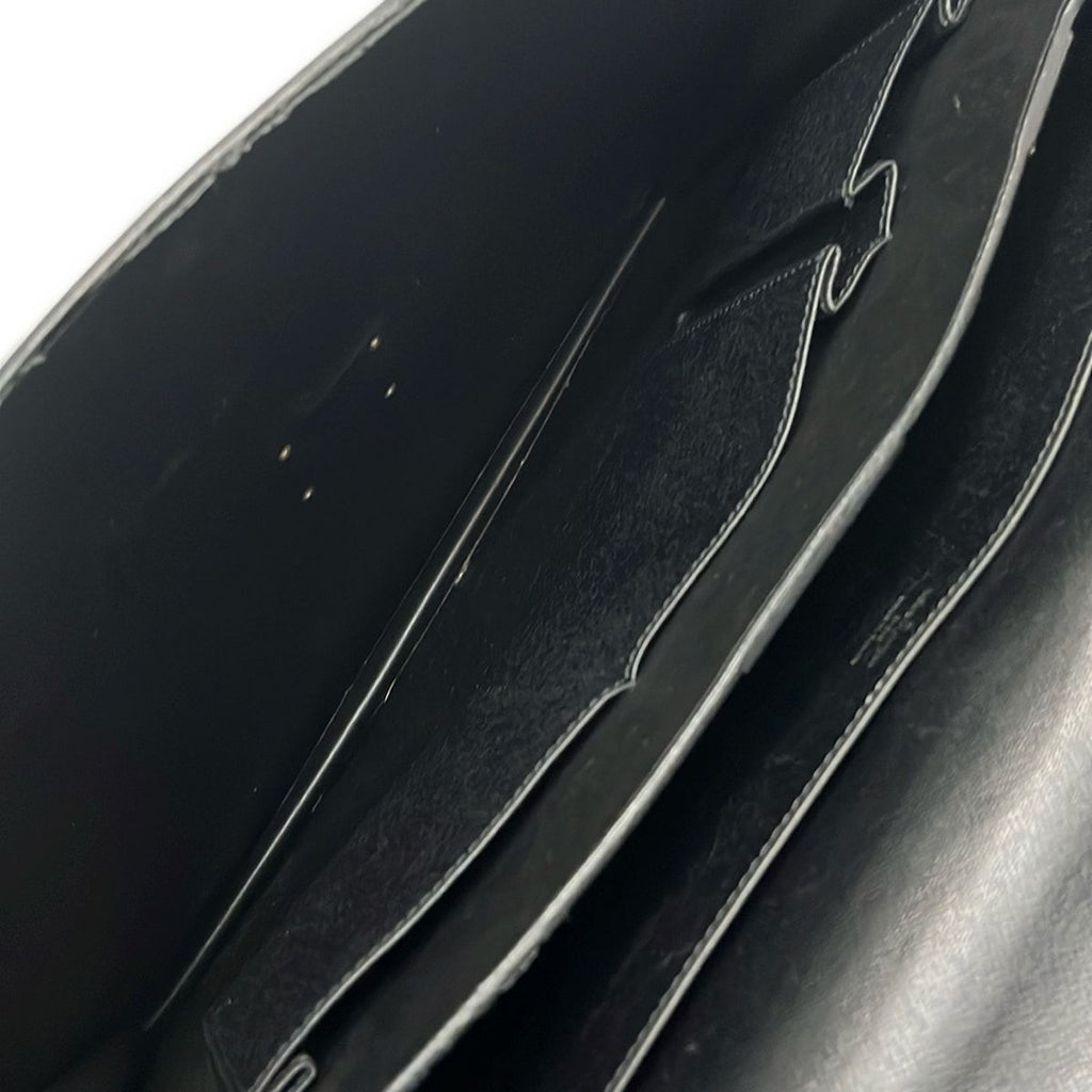 Louis Vuitton Business Bag Taiga Moscova Ardoise Key Missing — view 7