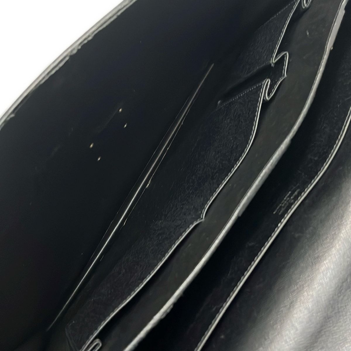 Louis Vuitton Business Bag Taiga Moscova Ardoise Key Missing — view 7