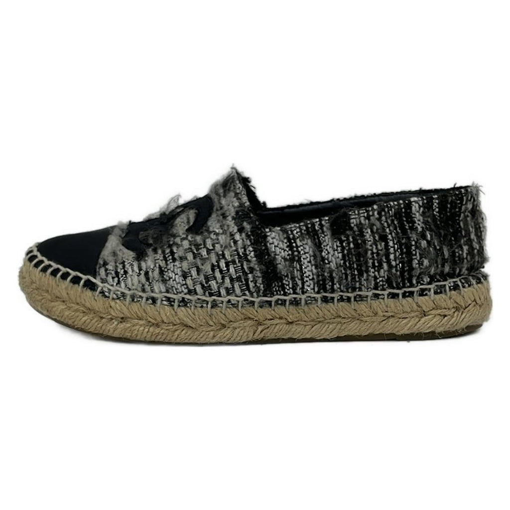 Chanel Slip Ons Black White CC Logo Espadrilles Linen Slipper