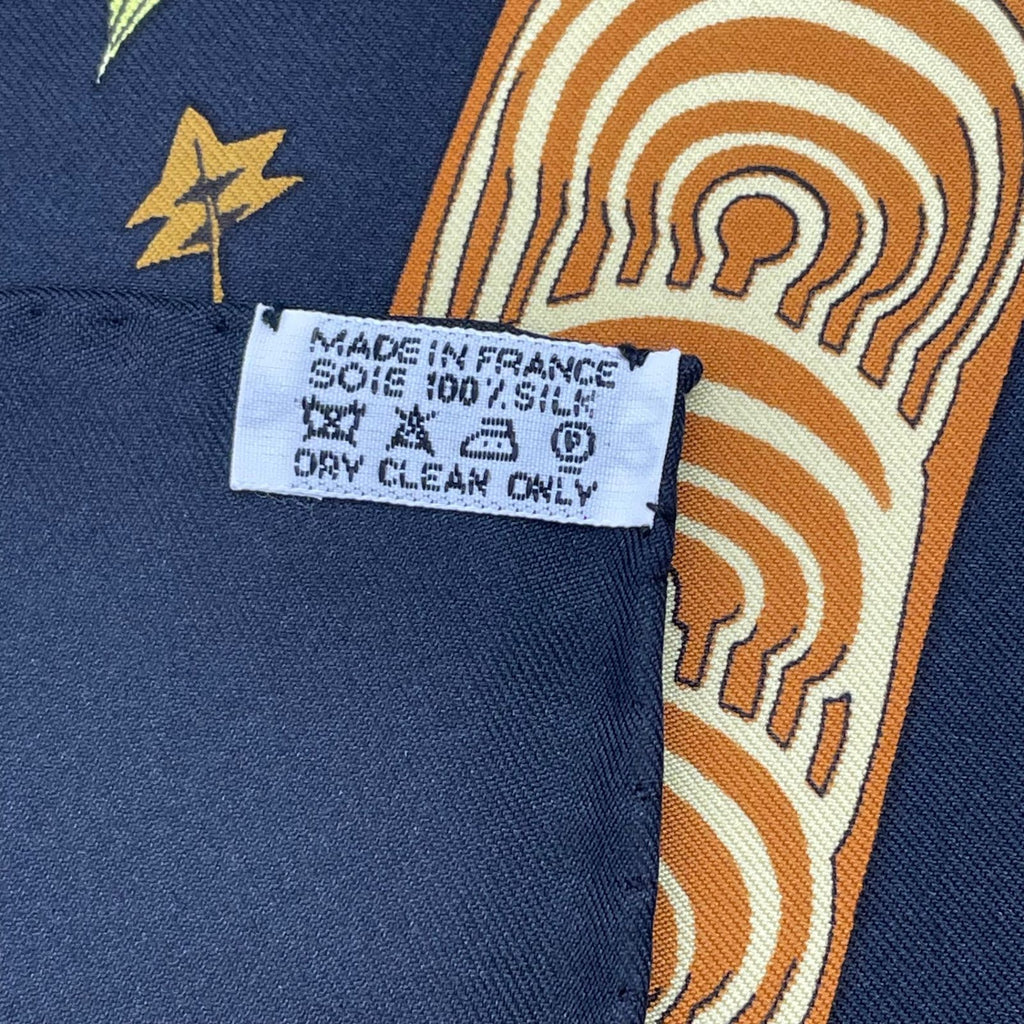 Hermes Carre 90 les Legendes de L'arbre Wood Legends Scarf Black — view 8