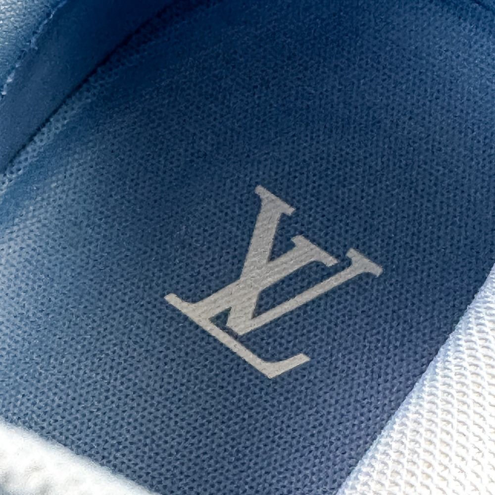 Louis Vuitton LV Trainers Low Cut Sneakers 8 Light Blue — view 8