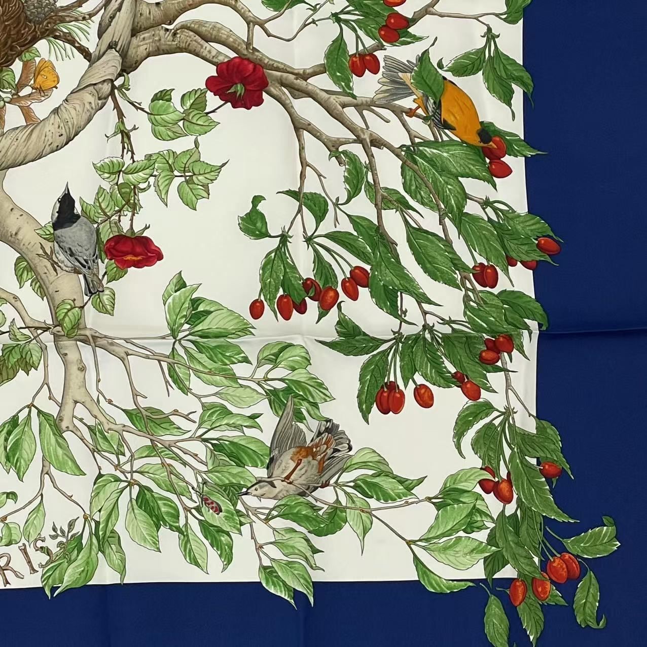Hermes Carre 90 Coeur Des Bois in the Woods Navy Silk 100% Scarf — view 6
