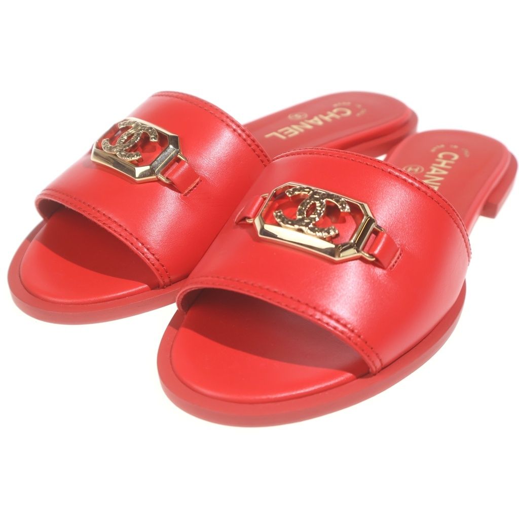 Chanel CC Logo Plate Leather Flat Sandals Shoes — view 2