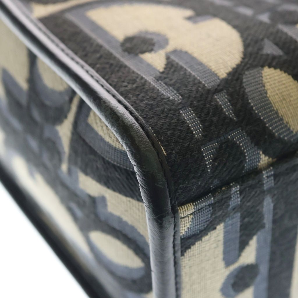Dior Oblique East Waist Tote Maxi Jacquard Canvas Beige Black — view 6