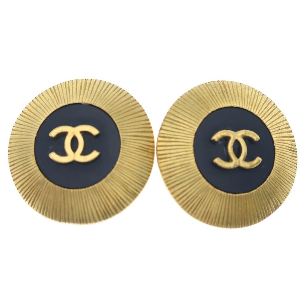 Chanel CC Logo Oval Earrings Gold Black