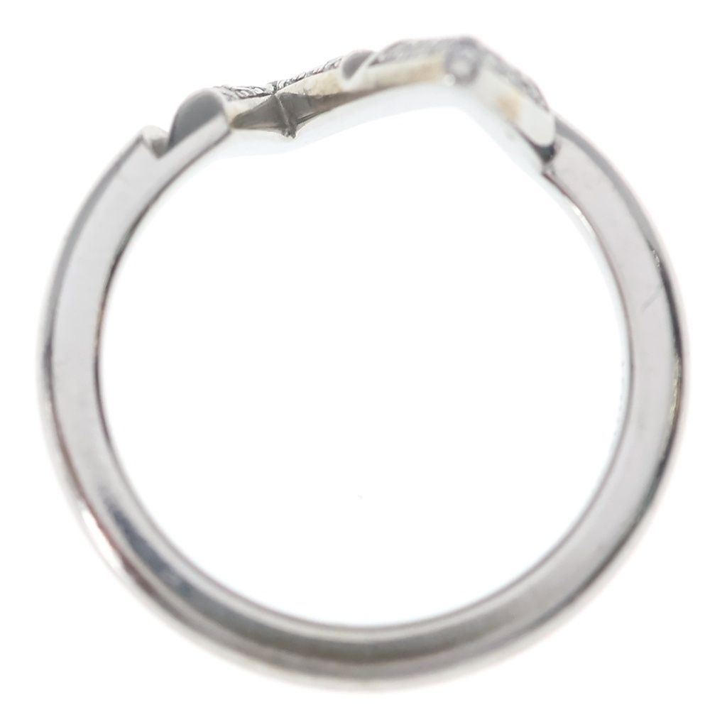 Louis Vuitton 18k White Gold LV Vault Upside Down Diamond Ring — view 6