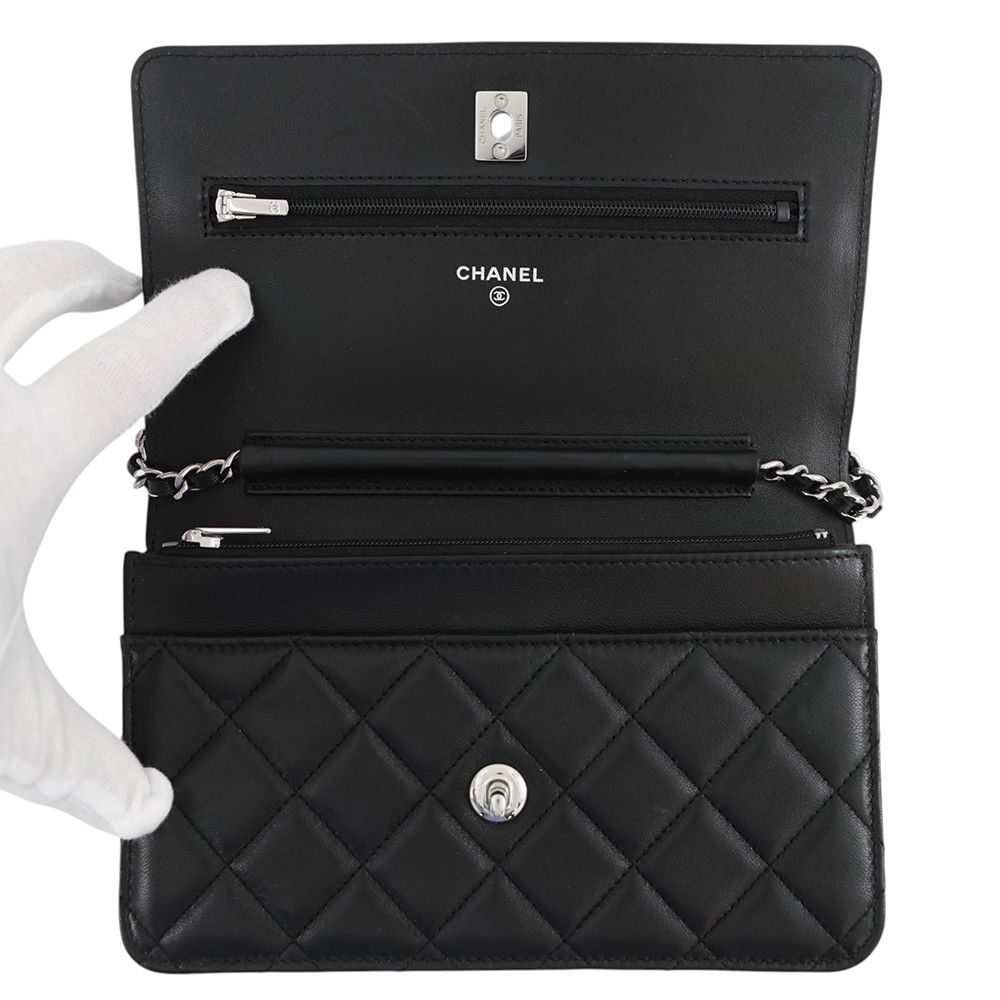 Chanel Chain Wallet Classic Quilted CC Logo Lambskin Black — view 5
