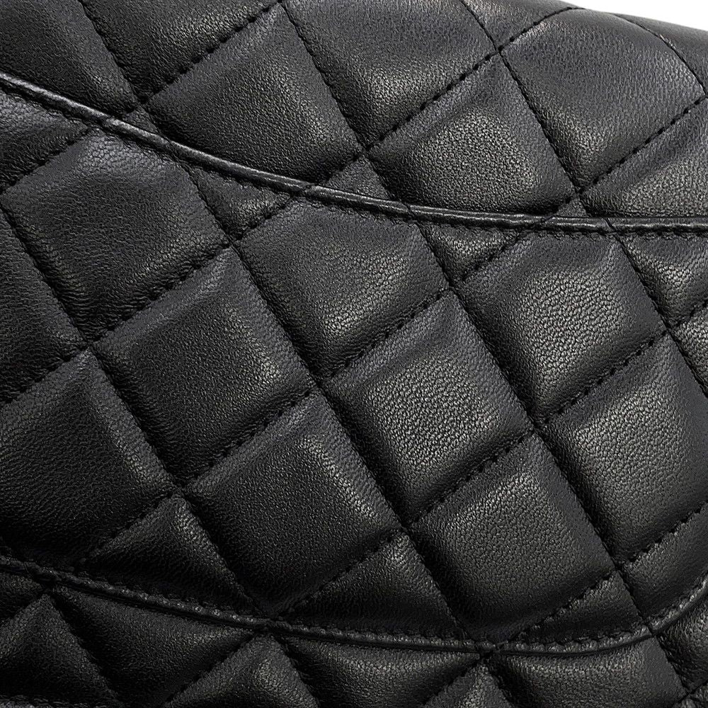 Chanel Chain Wallet Classic Quilted CC Logo Lambskin Black — view 8