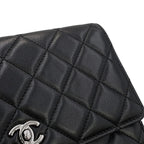 Chanel Chain Wallet Classic Quilted CC Logo Lambskin Black — view 7