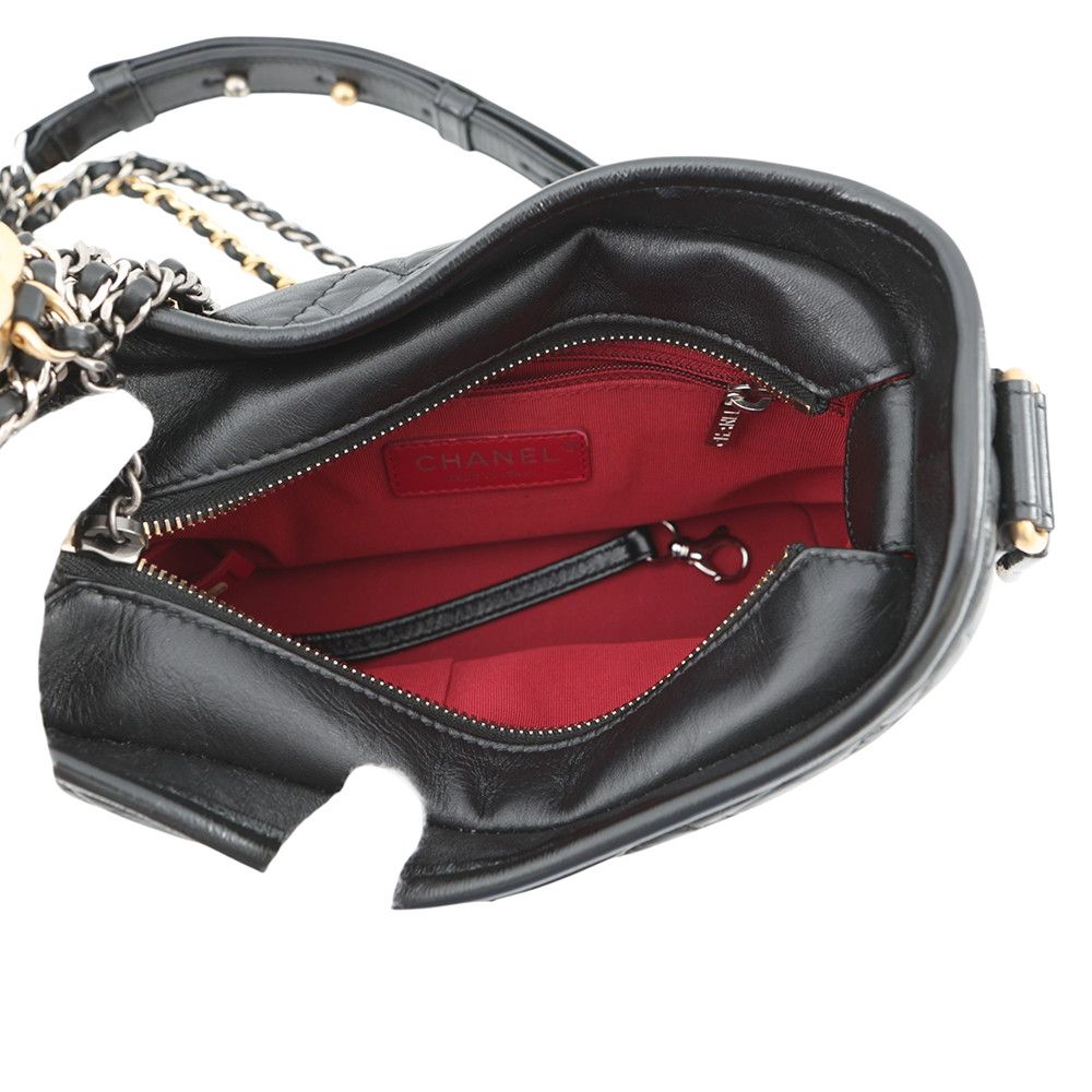 Chanel Chain Shoulder Bag Gabriel de Small Hobo Black — view 7