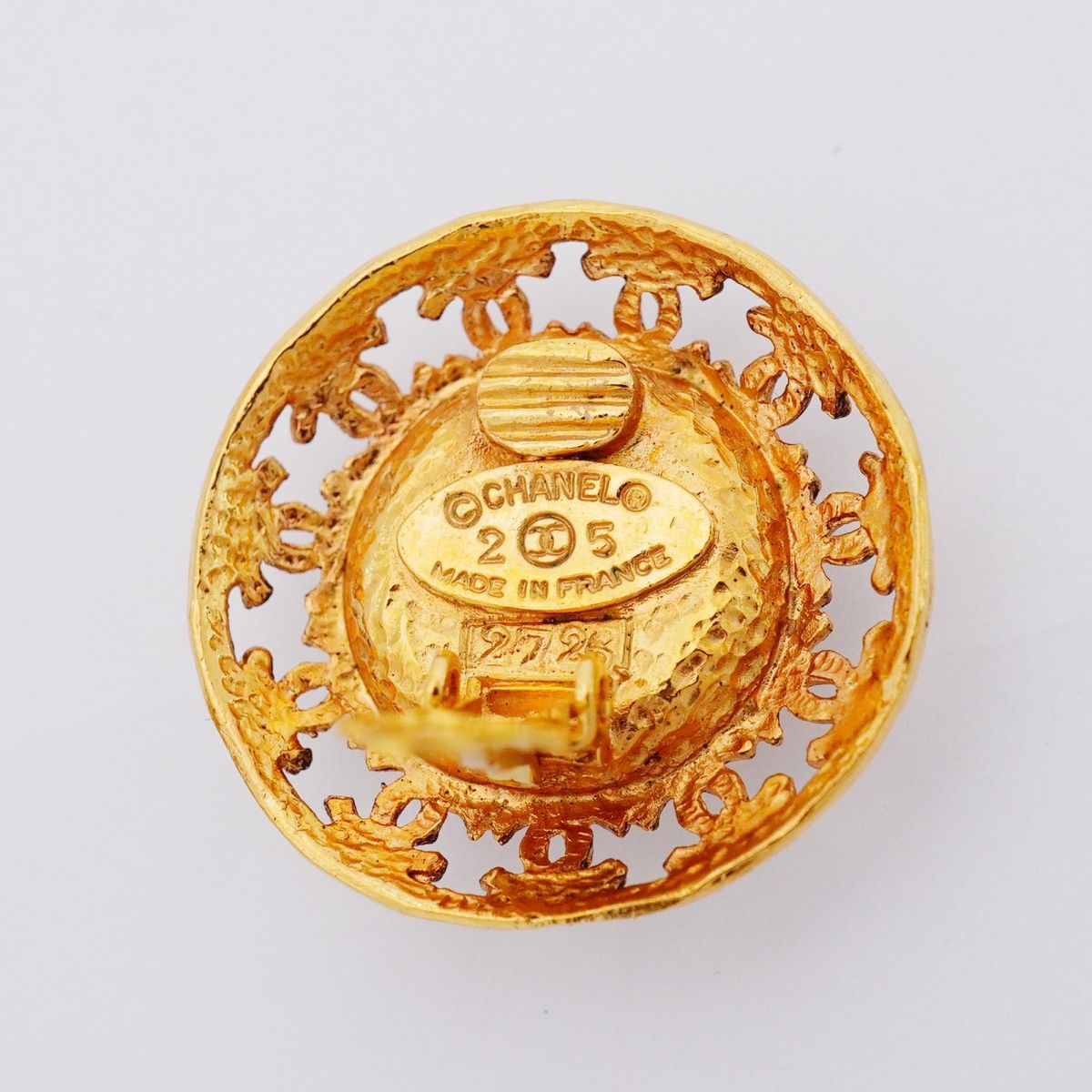 Chanel Earrings Vintage CC Logo Round — view 4