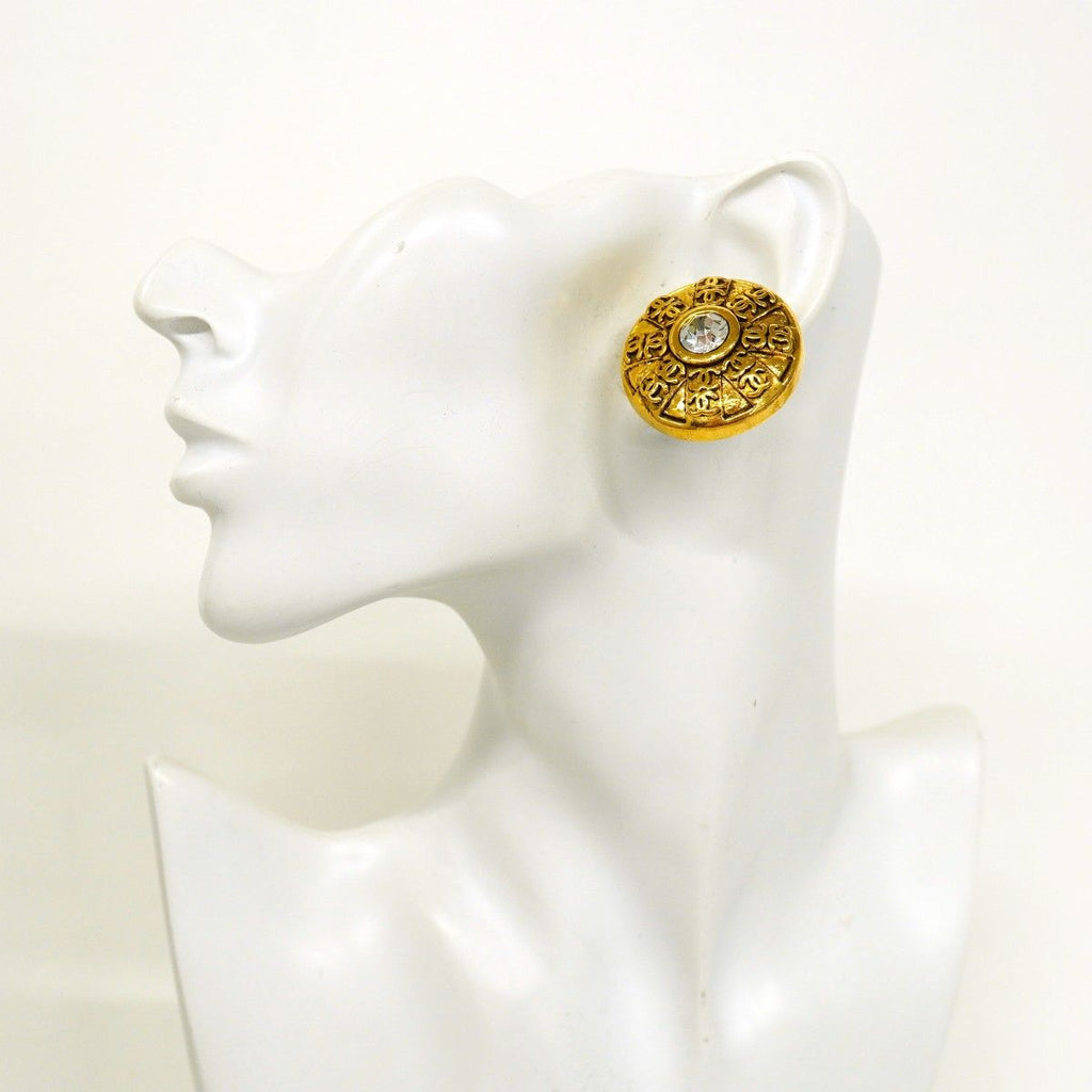 Chanel Earrings Vintage CC Logo Round — view 5
