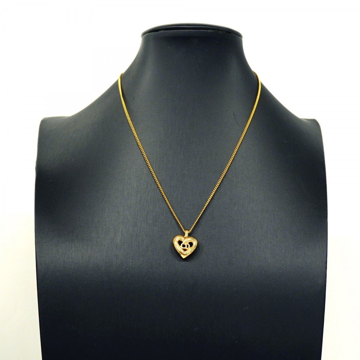 Dior Necklace CD Logo Heart Motif Gold Plated — view 5