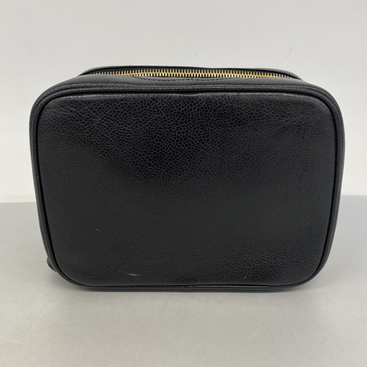 Chanel Vanity Bag Caviar Leather Black Gold — view 3