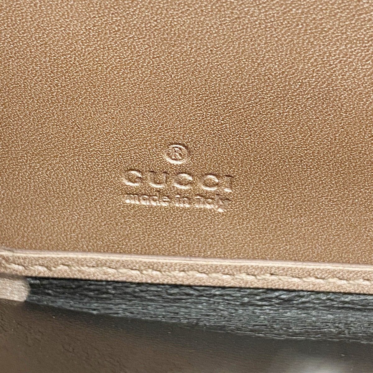 Gucci Wallet Micro Guccissima Enamel Pink Champagne Gold — view 4