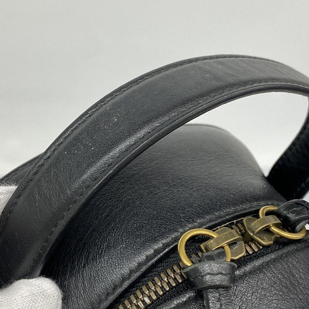 Gucci Backpack GG Marmont Leather Black Gold — view 8