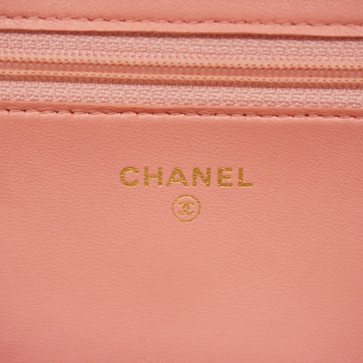 Chanel Shoulder Wallet Boy Lambskin Pink Gold — view 5